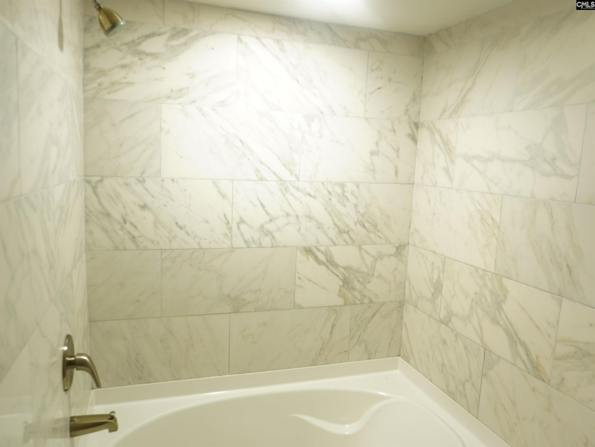 172 Glencrest Drive  Photo 12
