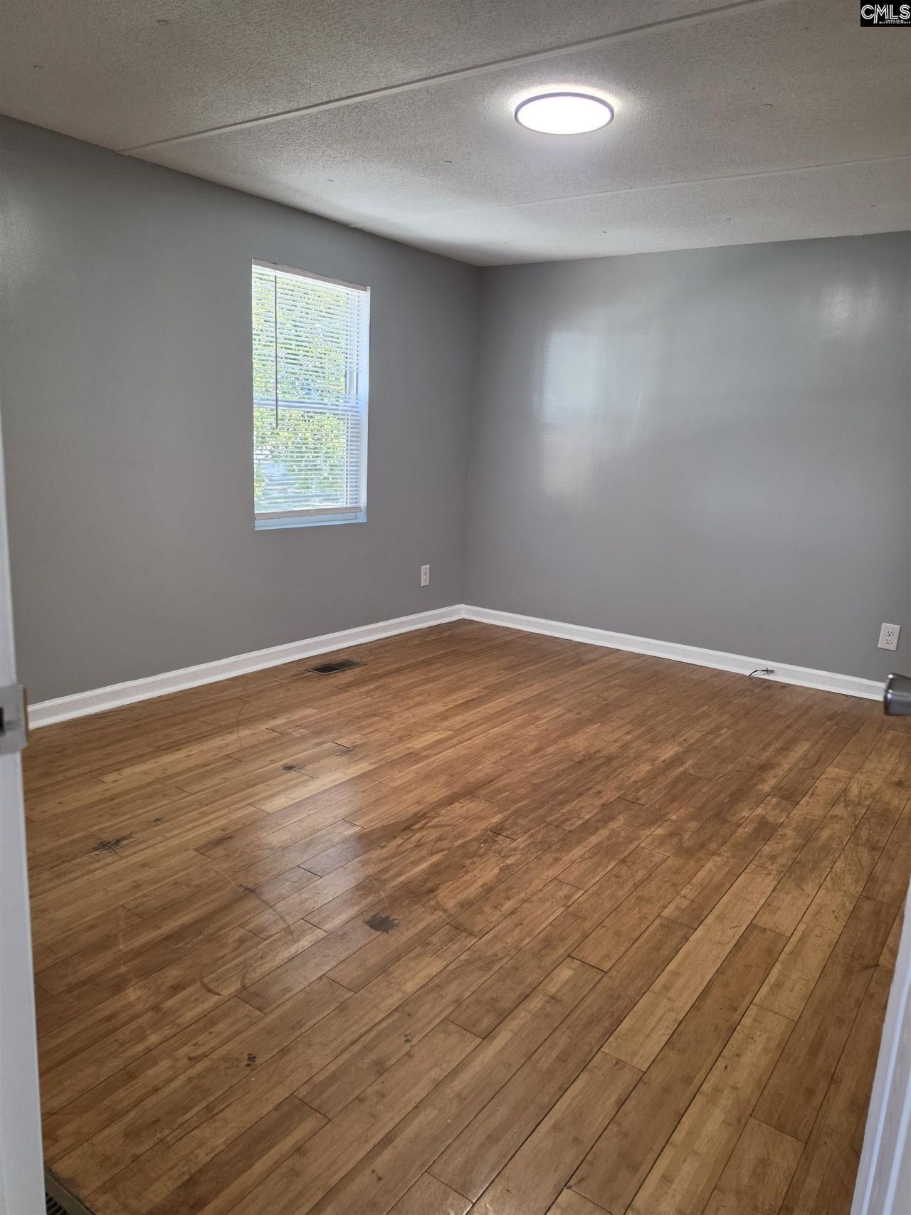 172 Glencrest Drive  Photo 15