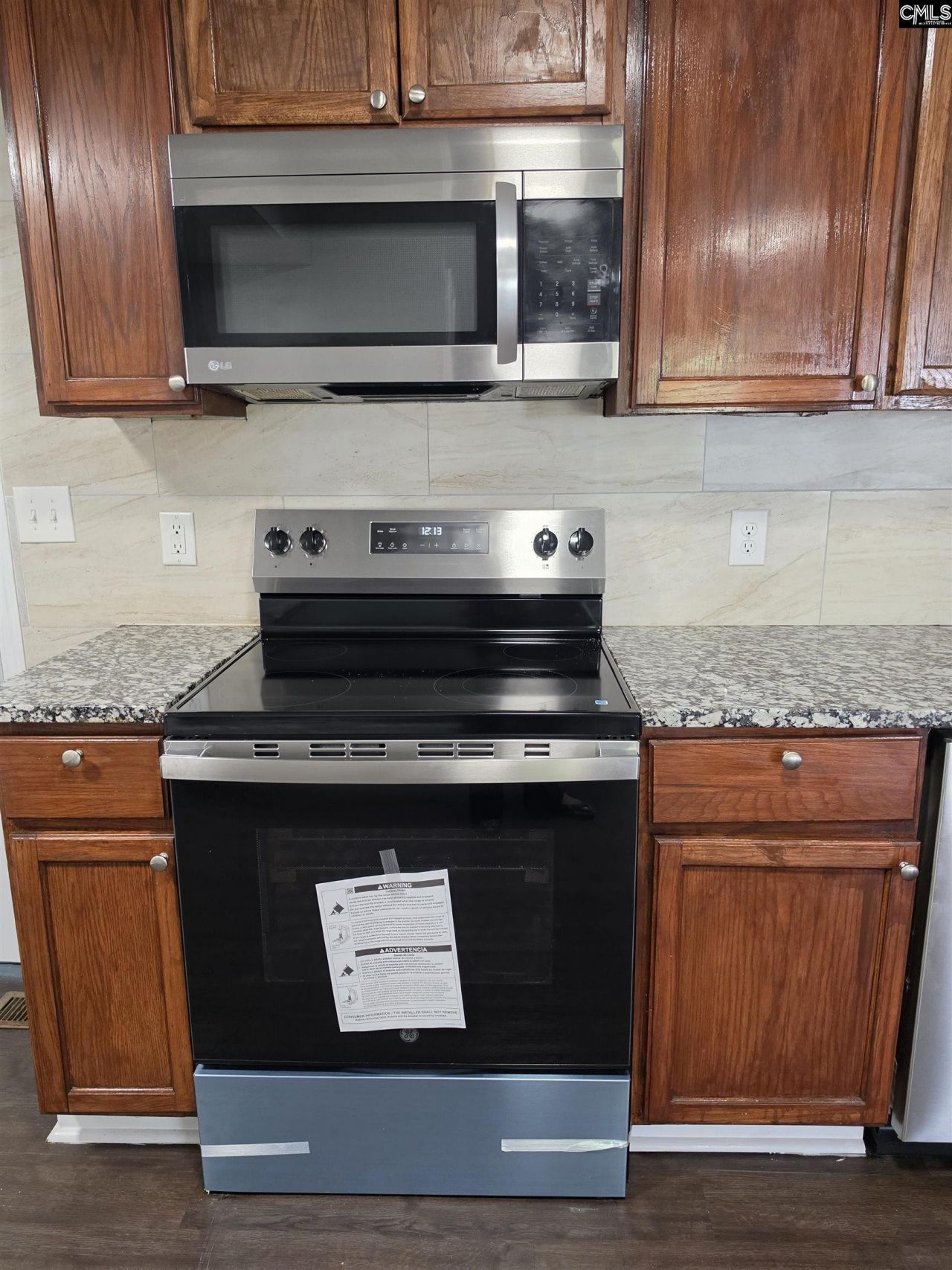 172 Glencrest Drive  Photo 7