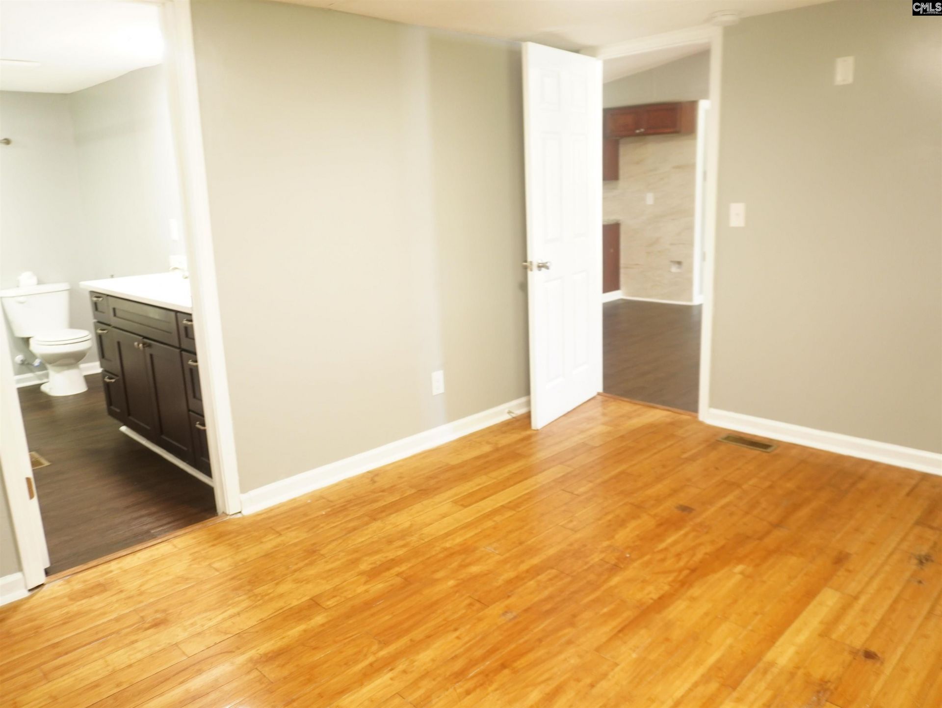 172 Glencrest Drive  Photo 8