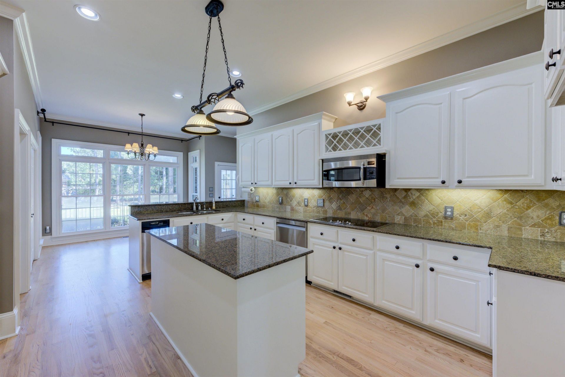 96 Oak Brook Drive  Photo 12