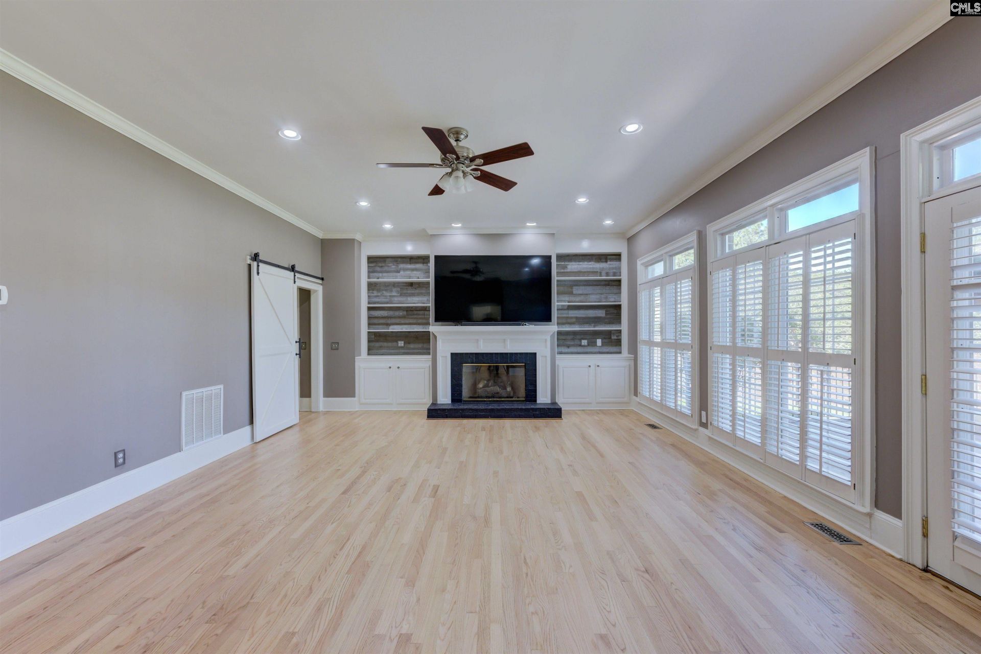96 Oak Brook Drive  Photo 17