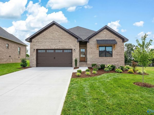 100 Krimson Circle, Albertville, AL 35951