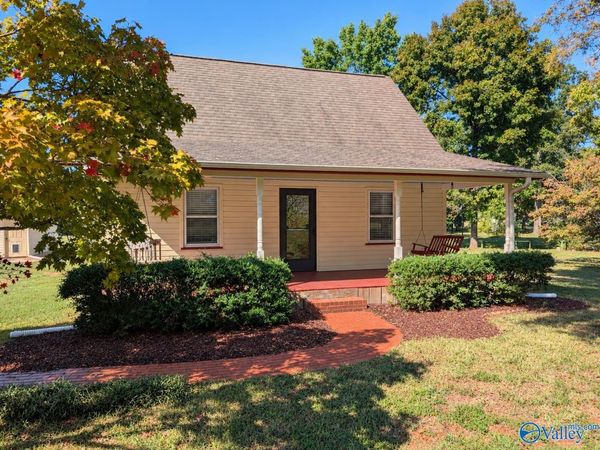 11059 Douglas Drive, Athens, AL 35611
