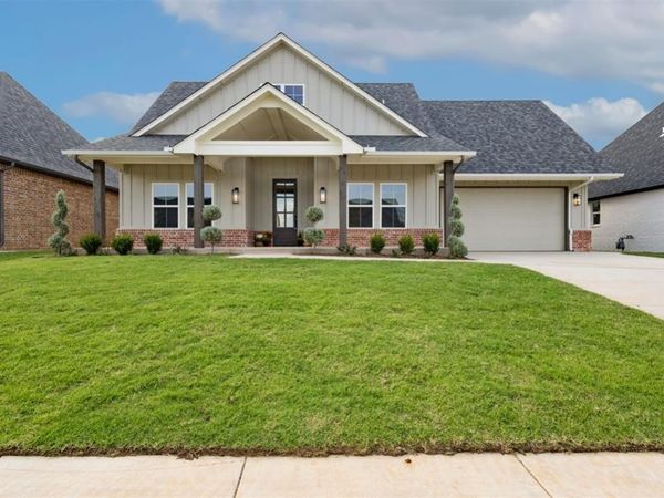 12809 Cobblestone Curve Road, Oklahoma City, OK 73142