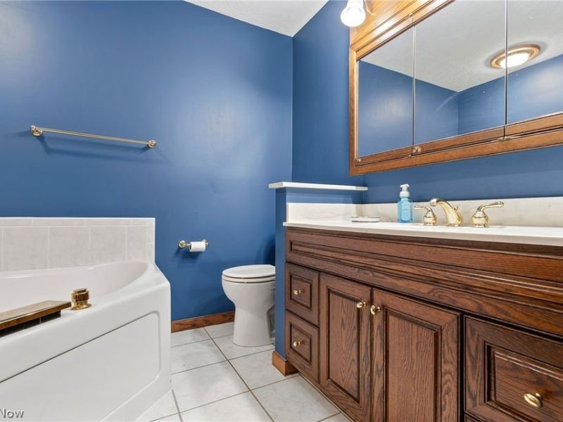 5727 Eastview Street, Louisville, OH 44641 Photo 22