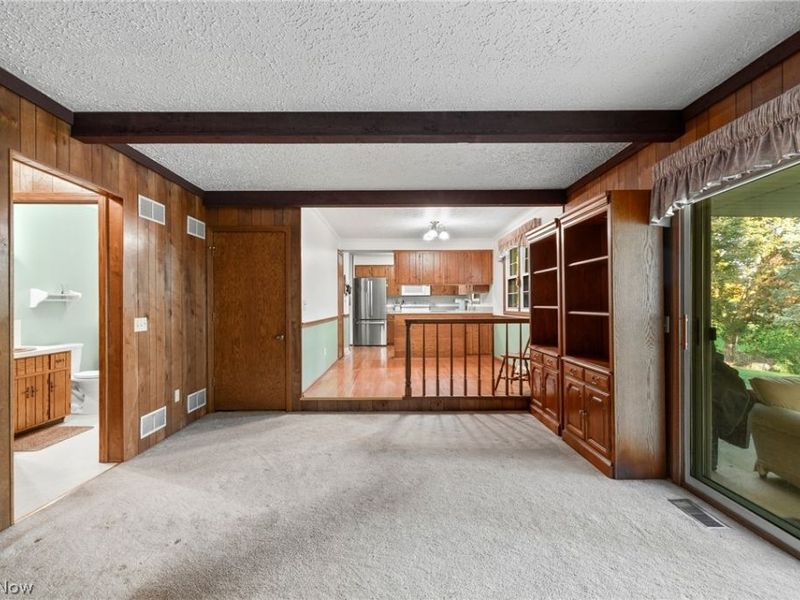 5727 Eastview Street, Louisville, OH 44641 Photo 9