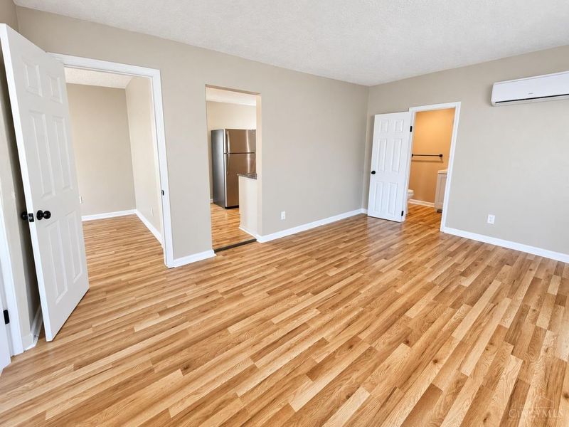 1912 Parkamo Avenue, Fairfield Township, OH 45015 Photo 5
