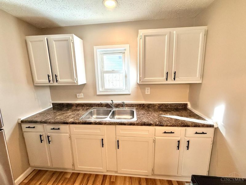 1912 Parkamo Avenue, Fairfield Township, OH 45015 Photo 6
