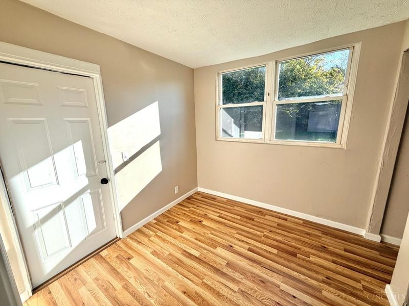 1912 Parkamo Avenue, Fairfield Township, OH 45015 Photo 9
