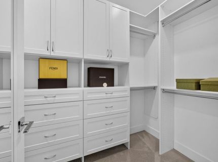17 Fischbacher St, Sacramento, CA 95816 Photo