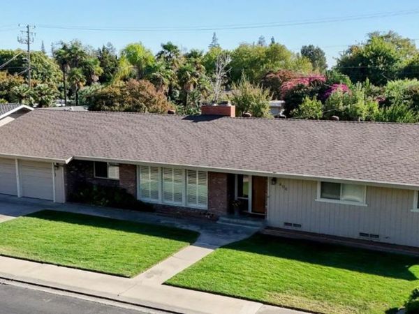 404 Greenwich Ln, Modesto, CA 95350