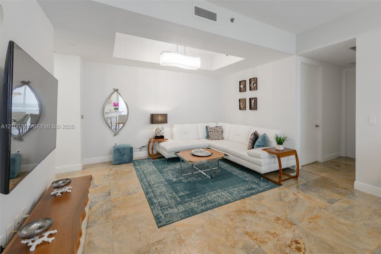 16001 Collins Ave , Unit 3005, Sunny Isles Beach, FL 33160 Photo