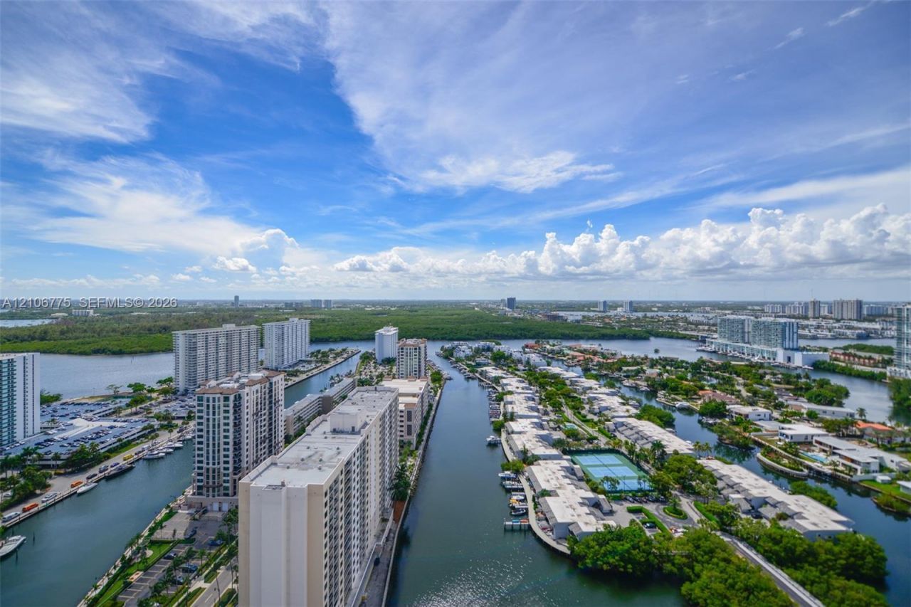 16001 Collins Ave , Unit 3005, Sunny Isles Beach, FL 33160 Photo