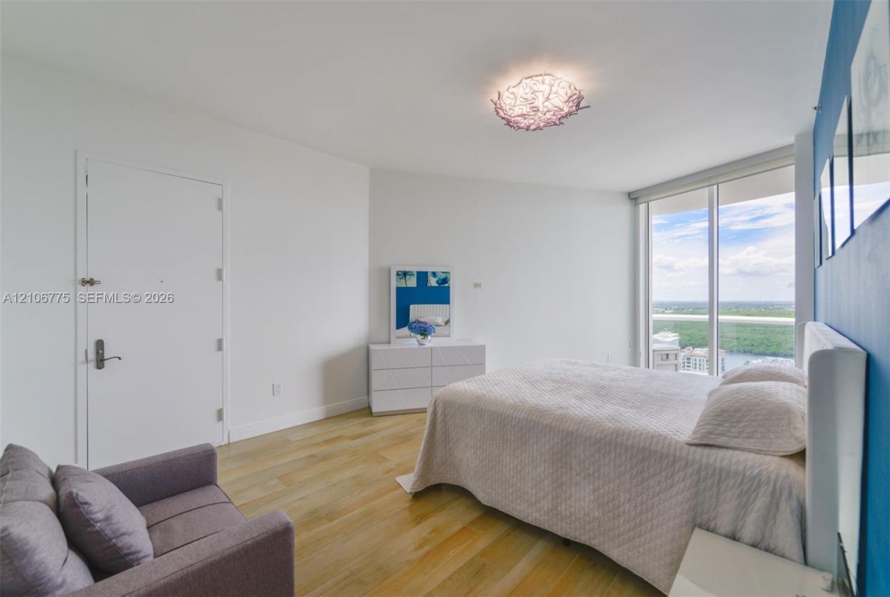 16001 Collins Ave , Unit 3005, Sunny Isles Beach, FL 33160 Photo
