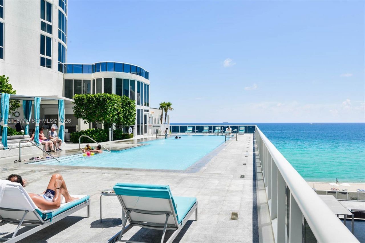 16001 Collins Ave , Unit 3005, Sunny Isles Beach, FL 33160 Photo