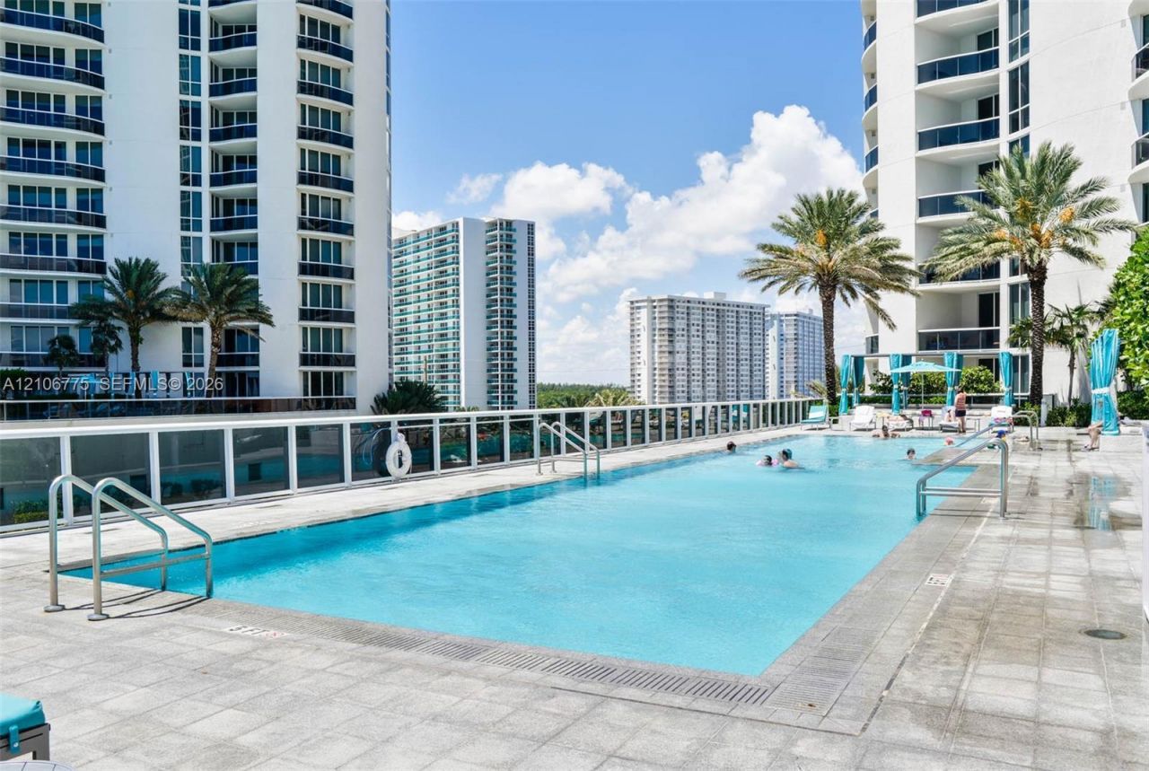 16001 Collins Ave , Unit 3005, Sunny Isles Beach, FL 33160 Photo