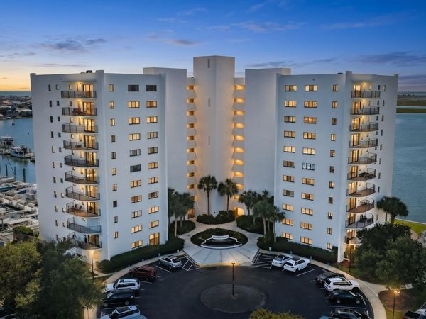 322 Causeway Drive, Unit 1101, Wrightsville Beach, NC 28480