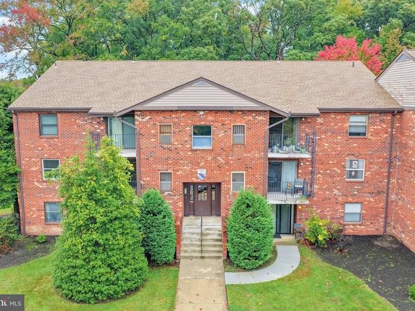 7 ATRAM HALL, DOVER, DE 19904