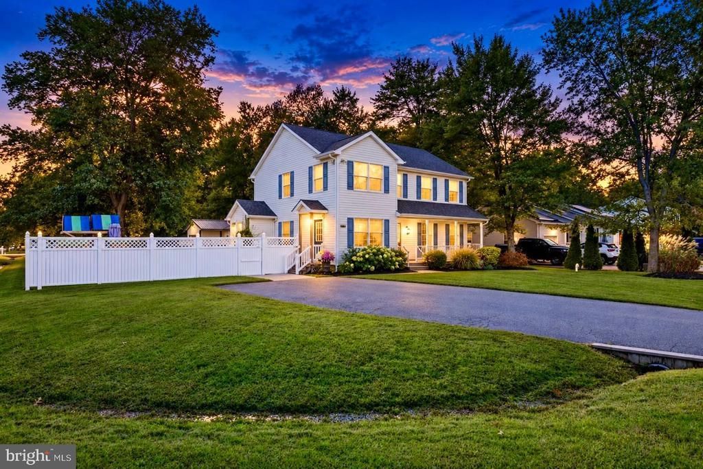 201 LARCH PLACE , STEVENSVILLE, MD 21666