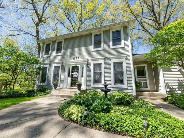 1388 N Cortland Lane , La Porte, IN 46350