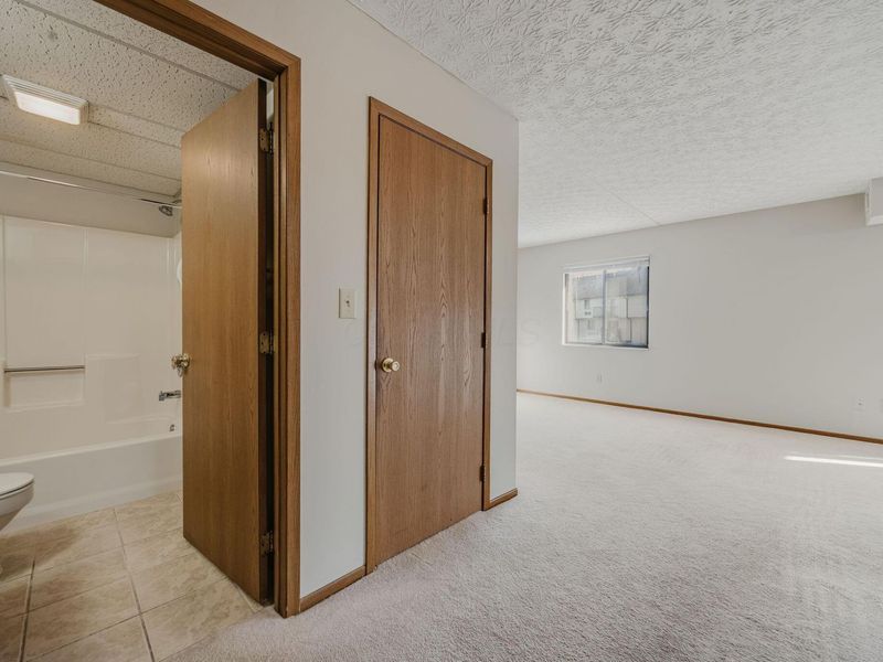 3967 Karl Road, Unit 225, Columbus, OH 43224 Photo 8