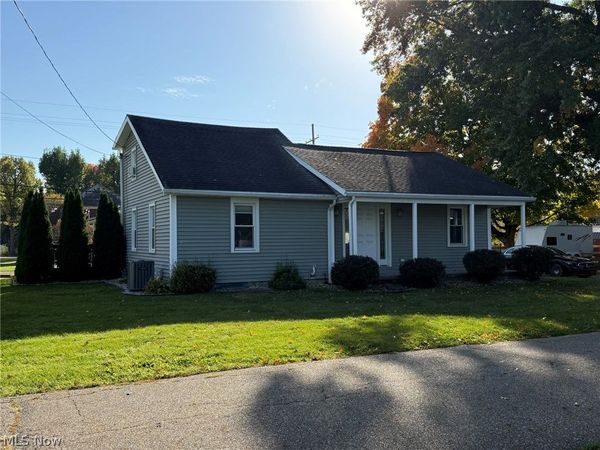 456 Beucler Avenue NW, Bolivar, OH 44612