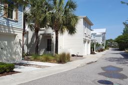 106 Latitude Lane photo 4