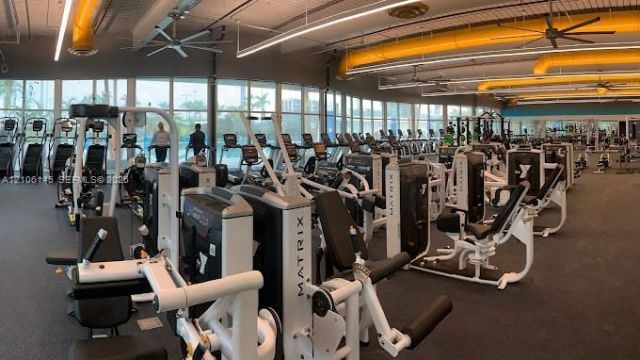 110 SE 7th St , Unit 10, Hallandale Beach, FL 33009 Photo