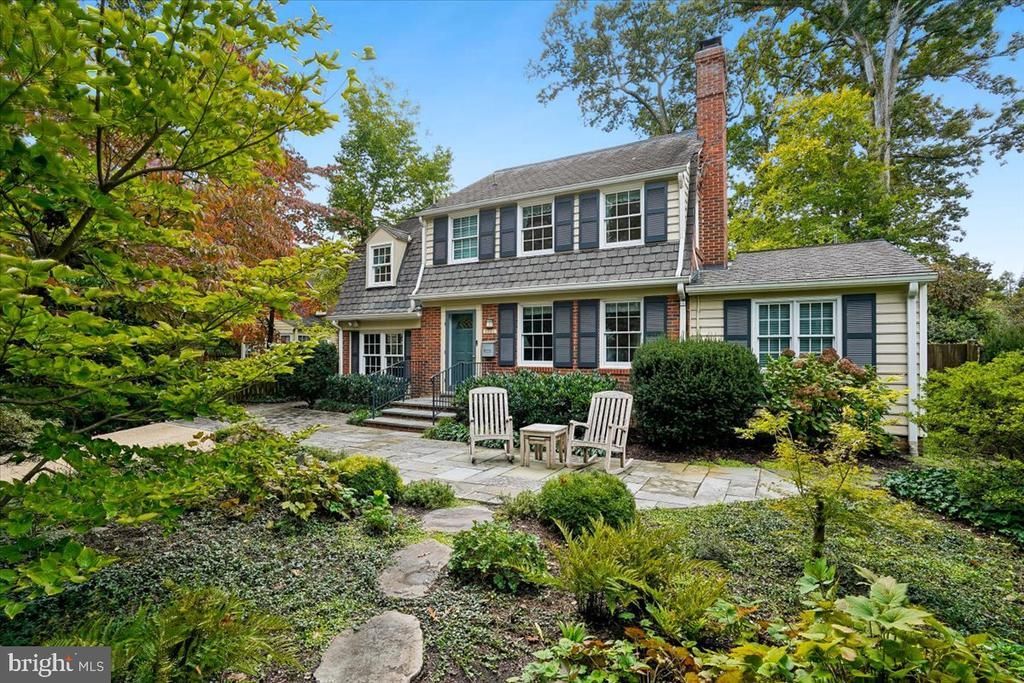 6202 NEWBURN DRIVE, BETHESDA, MD 20816