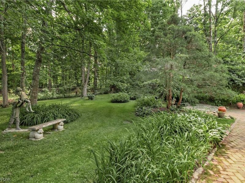 15879 Hemlock Road, Chagrin Falls, OH 44022 Photo 38