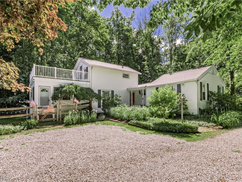 15879 Hemlock Road, Chagrin Falls, OH 44022 Photo 40