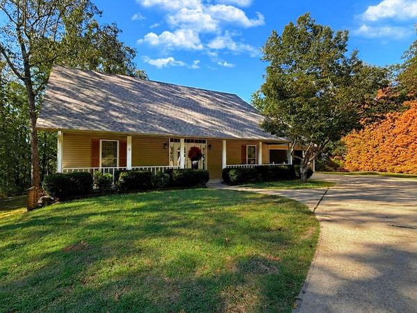 54 F Cherokee Road , Cherokee Village, AR 72529