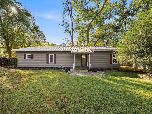 3189 riverbend Road , Heber Springs, AR 72543