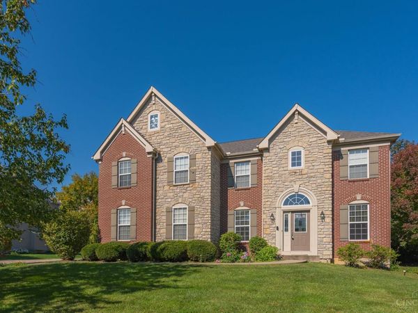 6398 Mueller Lakes, Loveland, OH 45140
