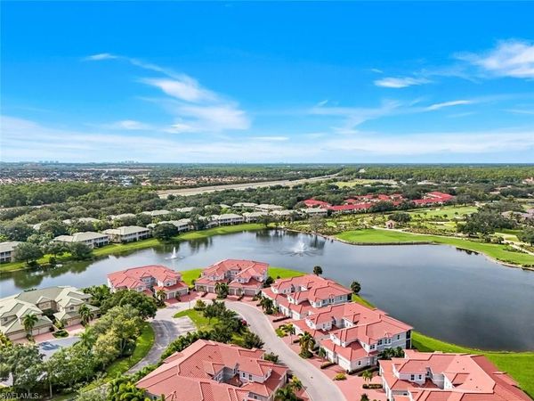 608 El Camino Real , Unit 201, NAPLES, FL 34119