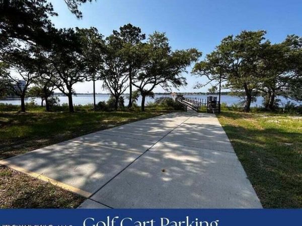 Savannah Estates Boulevard, Biloxi, MS 39532