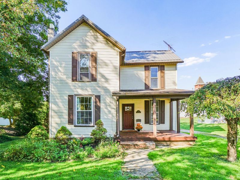 39 S Main Street, Thornville, OH 43076 Photo 1