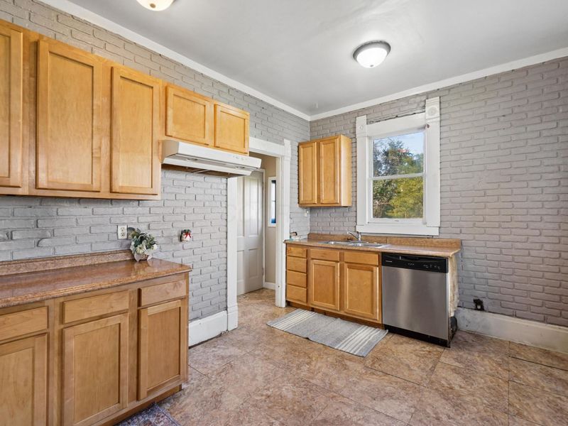 39 S Main Street, Thornville, OH 43076 Photo 15