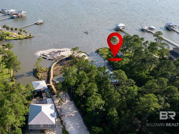 7941 Bayshore Drive, Elberta, AL 36530
