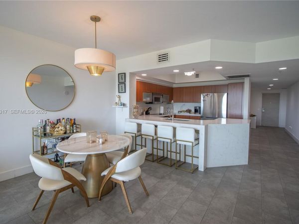 14951 Royal Oaks Ln , Unit 706, North Miami, FL 33181