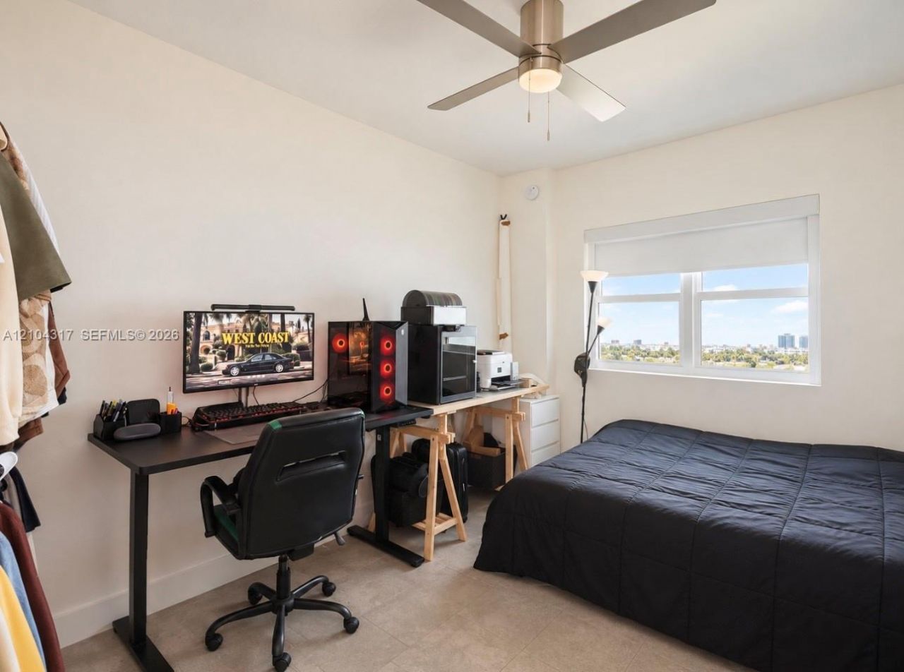 14951 Royal Oaks Ln , Unit 706, North Miami, FL 33181 Photo