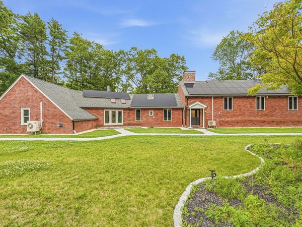 105 Georgetown Road, Boxford, MA 01921