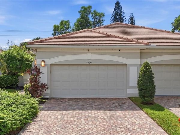 1806 Leamington LN , NAPLES, FL 34109