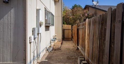 1651 Topeka Circle, Sparks, NV 89434 Photo