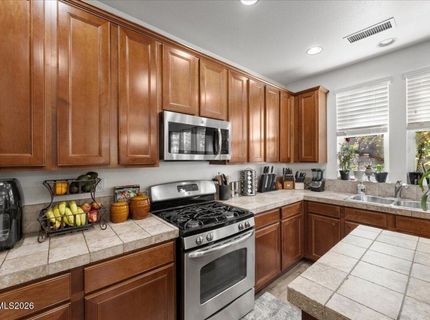 7043 Sacred Circle, Sparks, NV 89436 Photo
