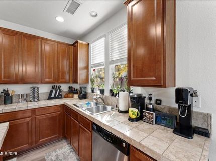 7043 Sacred Circle, Sparks, NV 89436 Photo