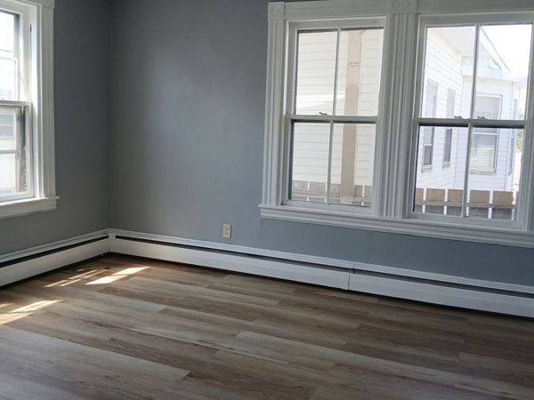 600 Warren Ave, Unit 3, Brockton, MA 02301