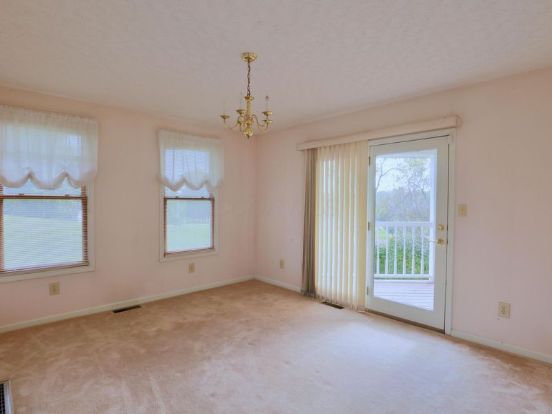 3023 Valley View Road NE, Lancaster, OH 43130 Photo 11