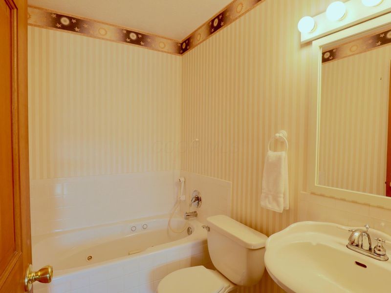 3023 Valley View Road NE, Lancaster, OH 43130 Photo 20